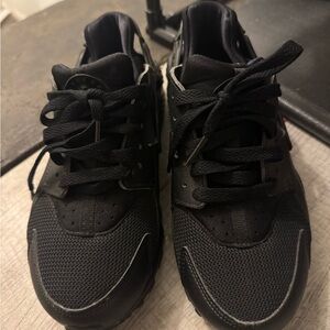 Nike Black Athletic Shoes with Mesh Upper